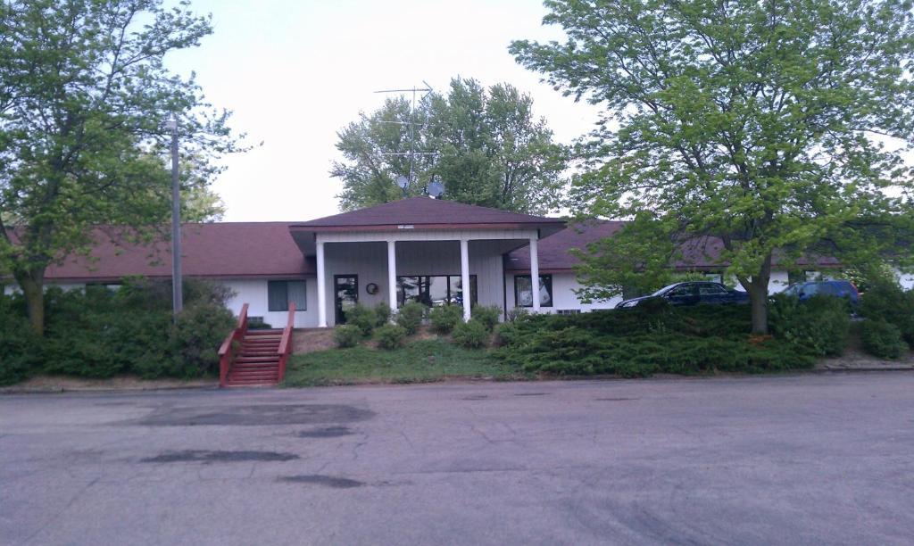 Westby Old Towne Motel מראה חיצוני תמונה