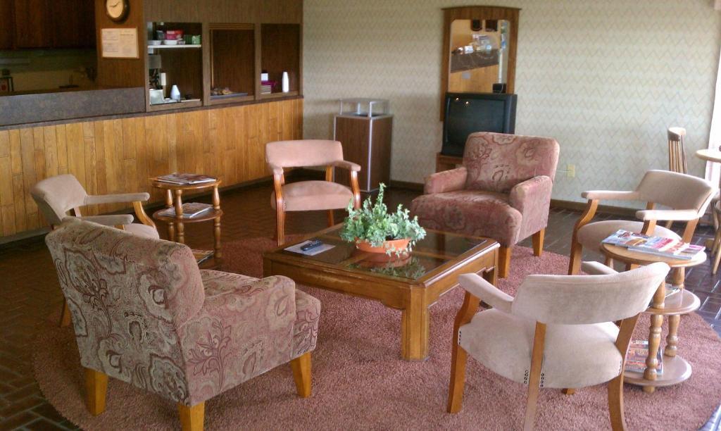 Westby Old Towne Motel מראה חיצוני תמונה